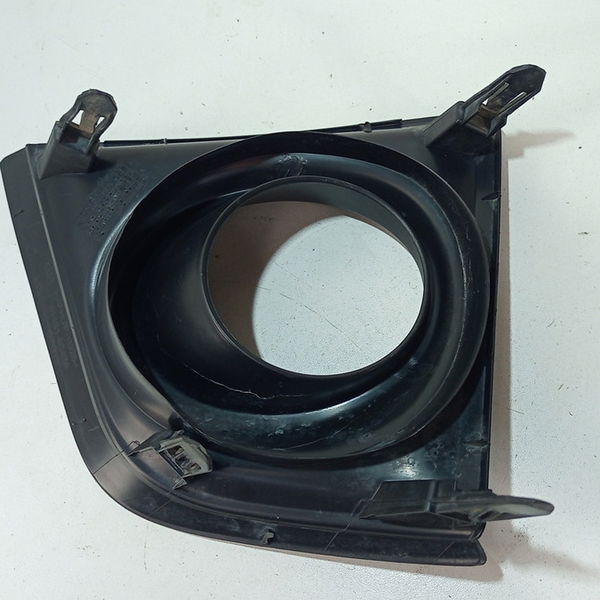 Moldura Farol De Milha Dir Corolla Altis 2.0 16v 2016