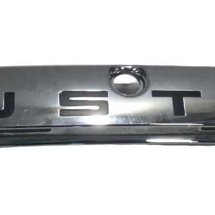 Moldura Aplique Tampa Porta Malas Duster 1.6 4x2 2013