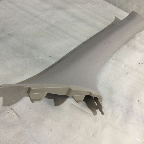 Moldura Dir Coluna A March 1.6 Sv Cvt 2020