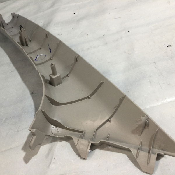 Moldura Dir Coluna A March 1.6 Sv Cvt 2020