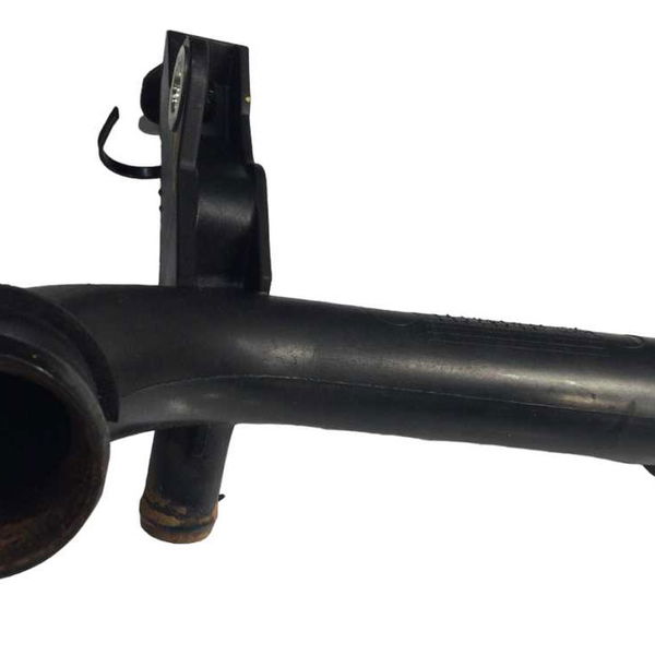 Tubo Bomba De Agua Cobalt 1.8 2018