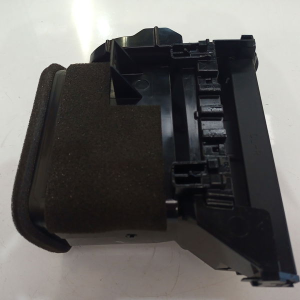 Difusor De Ar Central Direito Hilux 2019