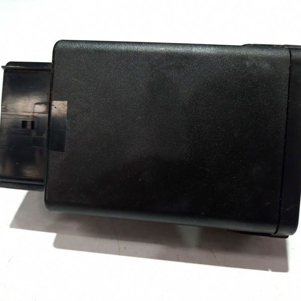 Modulo Trava Porta Dianteiro Direito Cobalt 1.8 2018 Usado