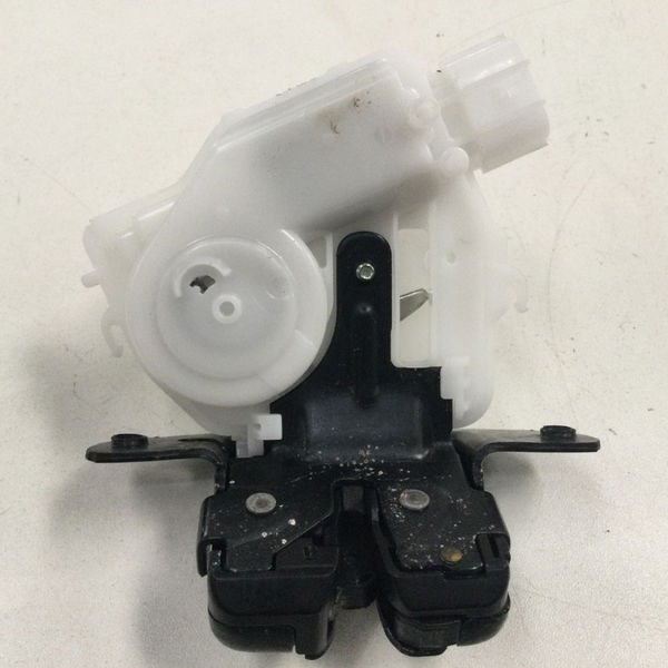 Fechadura Eletrica Porta Malas Yaris 1.5 Xs 2022