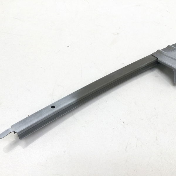 Guia Do Vidro Dianteira Direita Yaris 1.5 2022