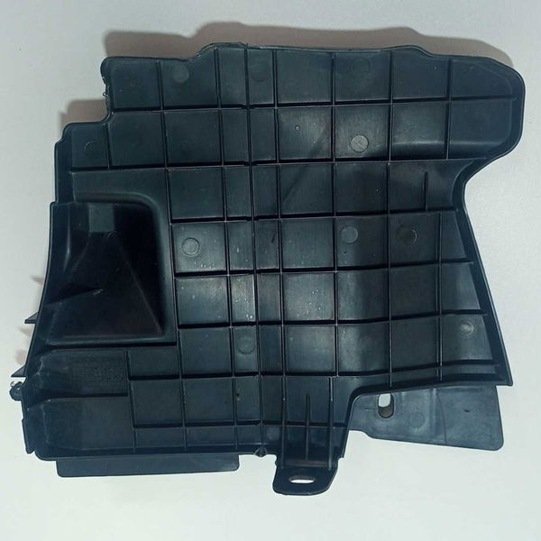 Suporte Do Radiador Direito Yaris 1.5 2022