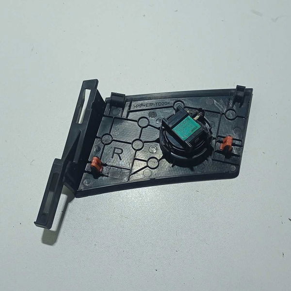 Moldura Com Tweeter Direito Yaris 1.5 2022