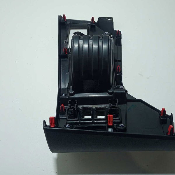 Moldura Porta Objetos Yaris 1.5 2022