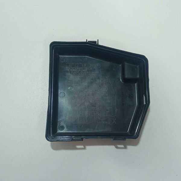 Tampa Caixa De Fusiveis Yaris 1.5 2022