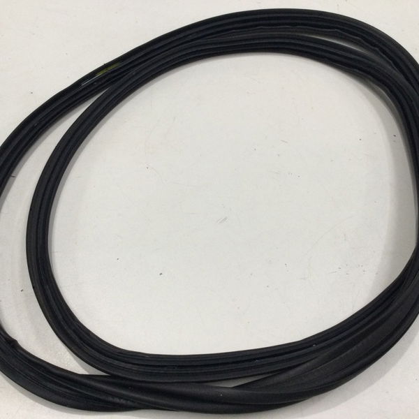 Pingadeira Porta Malas Yaris 1.5 2022