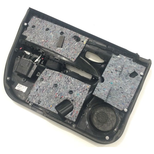 Forro De Porta Dianteiro Direito Yaris 1.5 2022