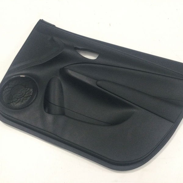 Forro De Porta Dianteiro Direito Yaris 1.5 2022