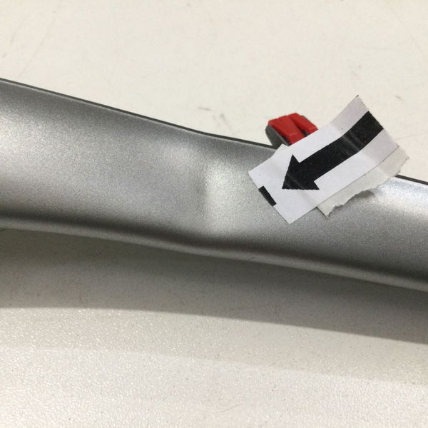 Moldura Friso Dir Do Painel Central Yaris Xs Connect 2022