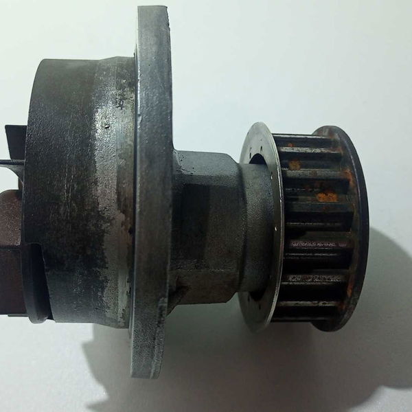 Bomba De Agua Corsa Hatch Maxx 2005