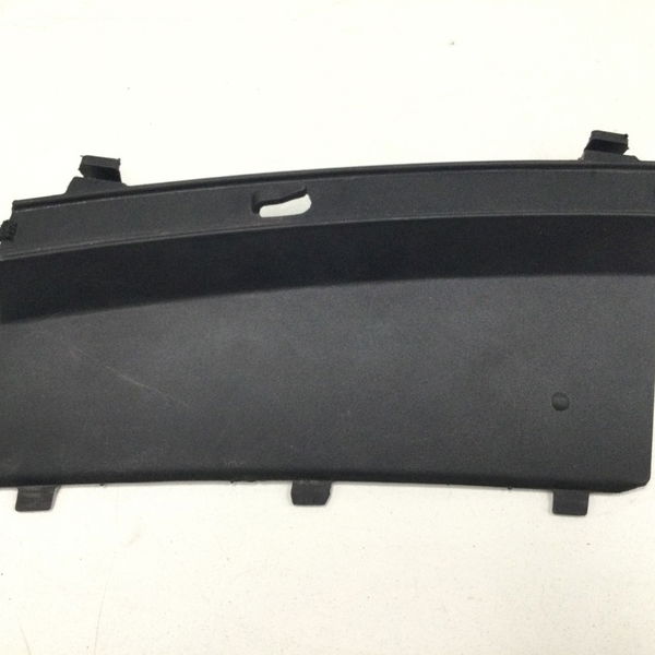 Acabamento Churrasqueira Esquerdo Toyota Yaris 1.5 Xs 2022