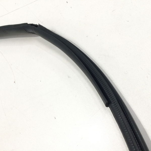 Borracha Porta Traseira Esquerda Toyota Yaris 2018 2022