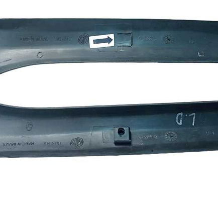 Acabamento Do  Parabrisa Fiat Tempra 1990 1995 1999 Superior