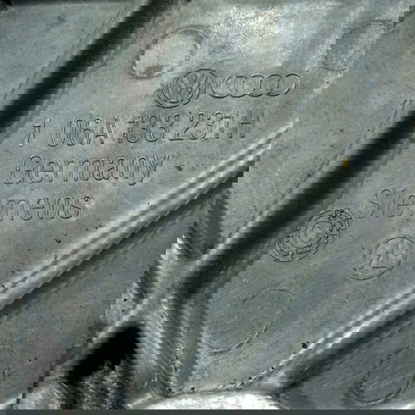 Suporte Coletor Admissao Audi A3 1999 2000 2003 2006