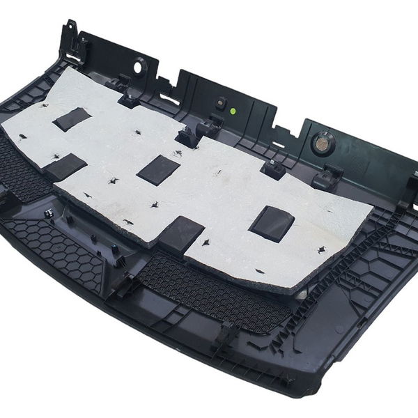 Tampao Traseiro Bagagito Porta Malas Jetta 2018 2019 2020 Vw