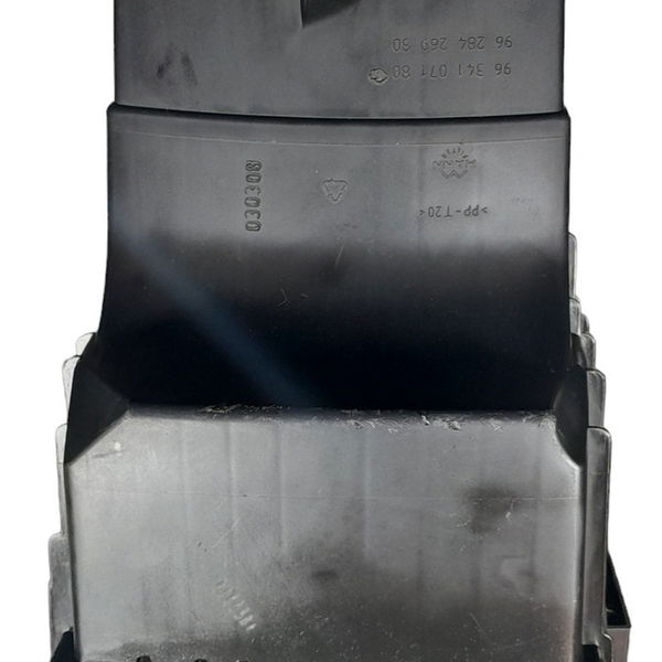 Caixa Do Filtro De Ar Peugeot 206 Citroen Picasso 2001 2007