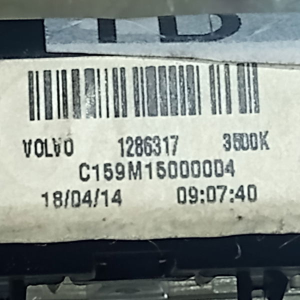 Luz Inferior Painel Traseiro Volvo Xc60 T5 2011 2017 Direito