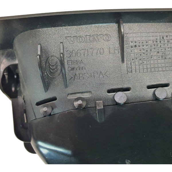 Difusor Coluna Volvo Xc60 T5 2013 2014 2015 Lado Esquerdo