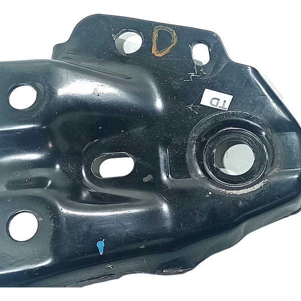 Suporte Travessa Radiador Traseira Volvo Xc60 2014 Direito