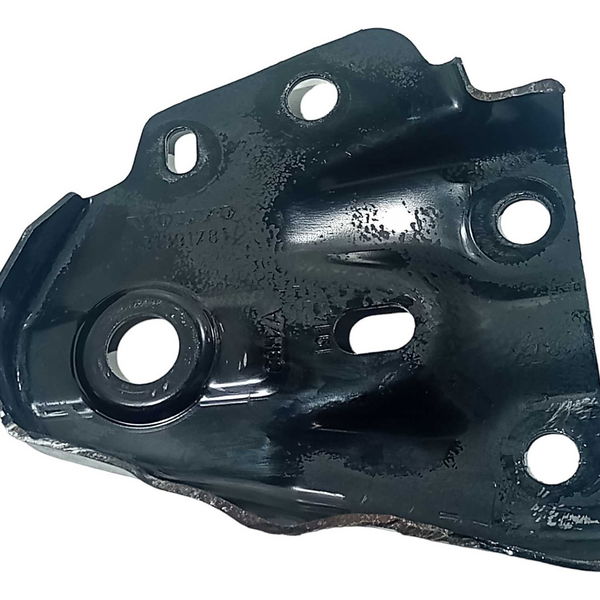 Suporte Travessa Radiador Traseira Volvo Xc60 2014 Direito