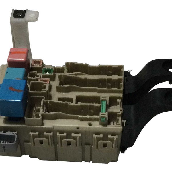 Caixa Fusiveis Bsi Toyota Corolla Gli Flex 2009 2014