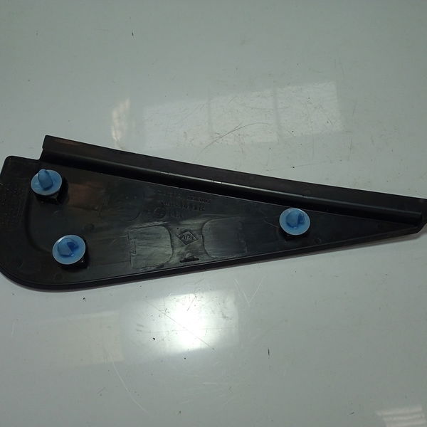Acabamento Porta Exta Tras Dir Duster 1.6 4x2 2013