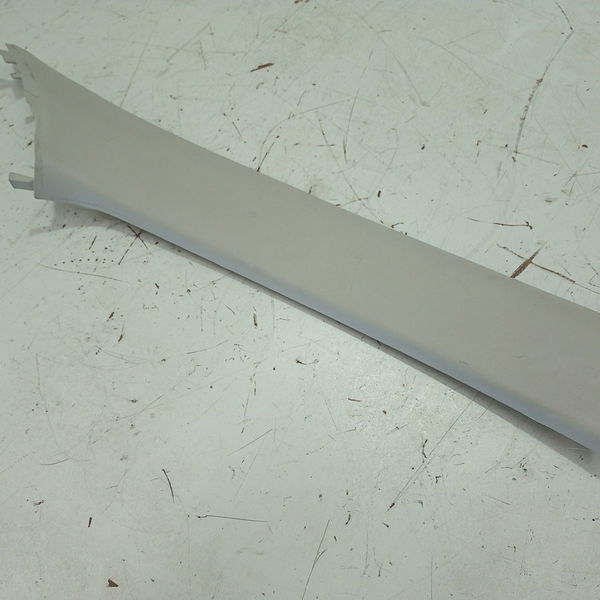 Moldura Coluna A Sup Dir Cobalt At6 1.8 2018