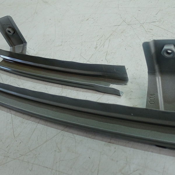 Guia De Vidro Diant Dir Kwid Intense 1.0 2019