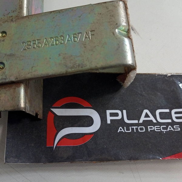 Guia Vidro Traseiro Esquerdo Ford Fiesta Sedan 2008