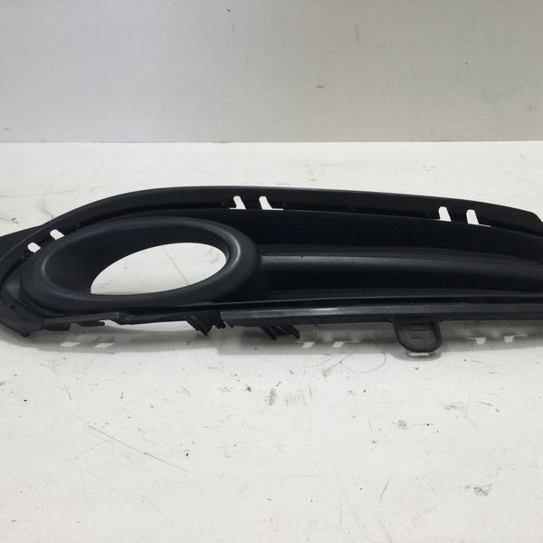 Moldura Farol De Milha Direito Hr-v Exl Cvt 2016