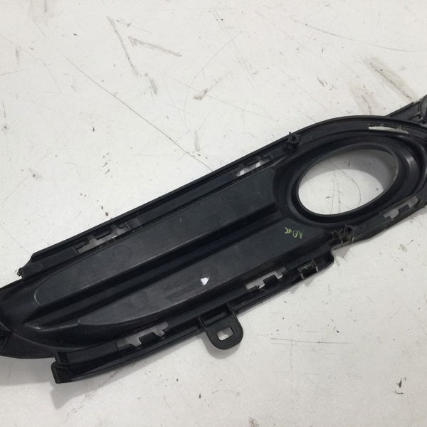 Moldura Farol De Milha Direito Hr-v Exl Cvt 2016