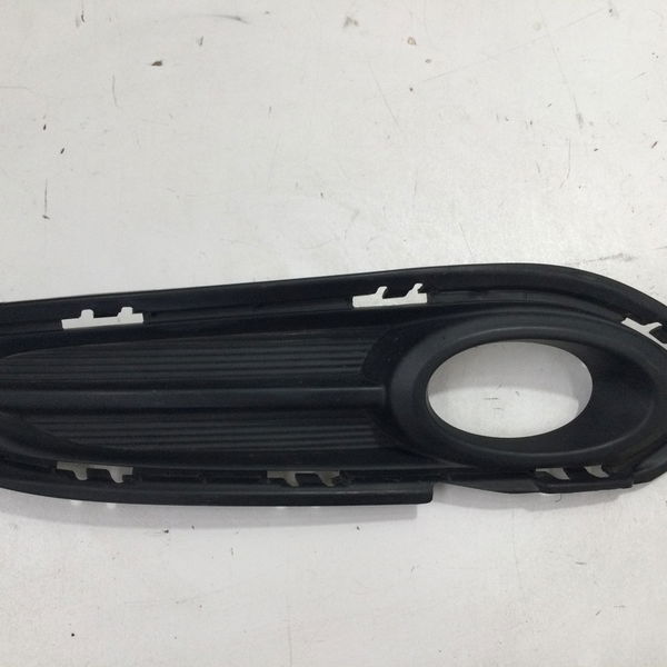 Moldura Farol De Milha Esquerdo Hr-v Exl Cvt 2016