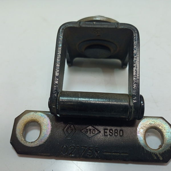 Dobradiça Porta Malas Renault Duster 1.6 4x2 2013