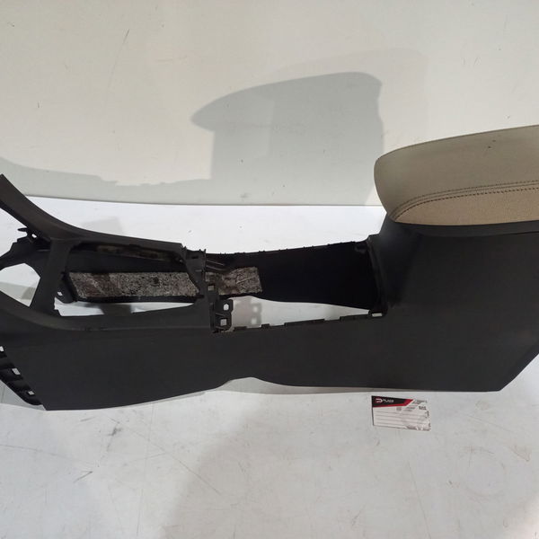 Console Central Corolla Altis 2.0 16v 2016