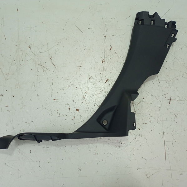 Moldura Coluna C Inferio Direita Peugeot 208 Allure Mt 2017
