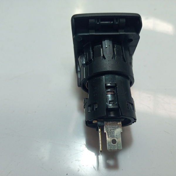 Tomada 12v Hr-v Exl Cvt 2016
