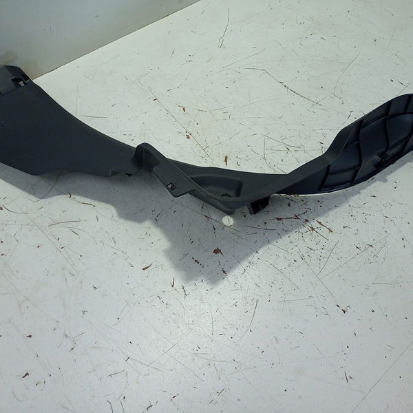 Moldura Coluna C Inferior Esquerda Peugeot 208 2017