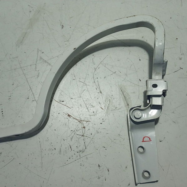 Dobradiça Porta Malas Direito Virtus 2019