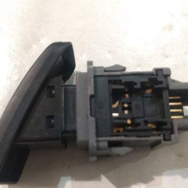 Botão Pisca Alerta Corolla Gli Flex 2014
