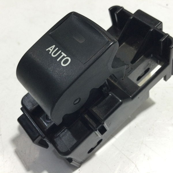 Botão Vidro Eletrico Tras Esq Corolla Gli Flex 2014