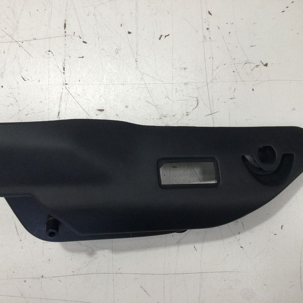 Moldura Suporte Bagagito Esquedo Peugeot 208 Allure Mt 2017