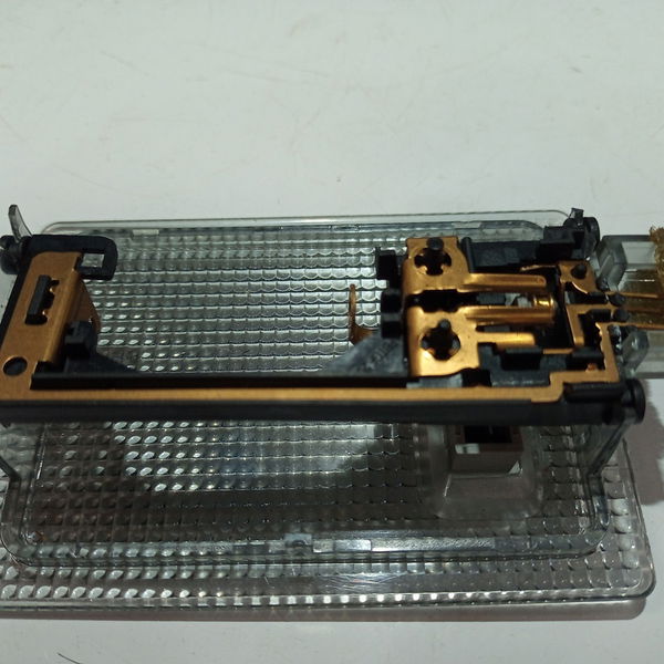 Luz De Teto Tras Cobalt At6 1.8 2018