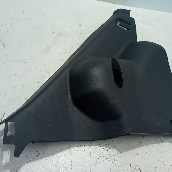 Moldura Coluna C Inf Dir Cobalt At6 1.8 2018