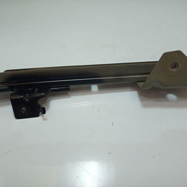 Guia De Vidro Tras Esq Duster 1.6 4x2 2013