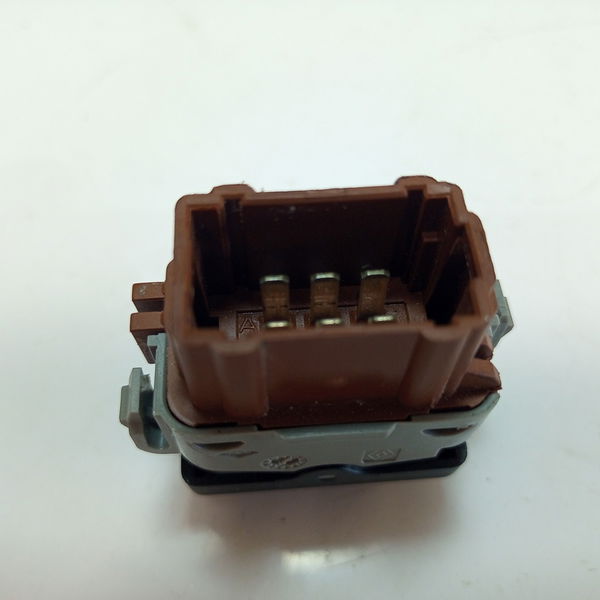 Botão Sensor Estacionamento Duster 1.6 4x2 2013