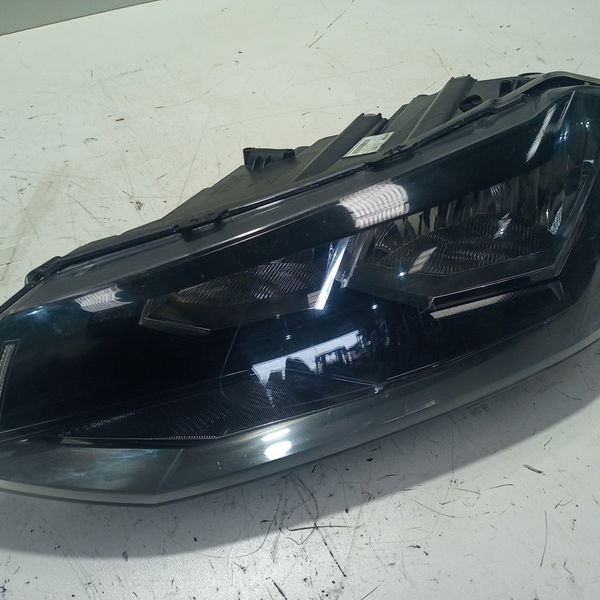 Farol Dianteiro Esquerdo Original Virtus 2019